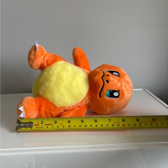 Charmander-Style Stuffed Toy Pokémon - Picture 3 of 3